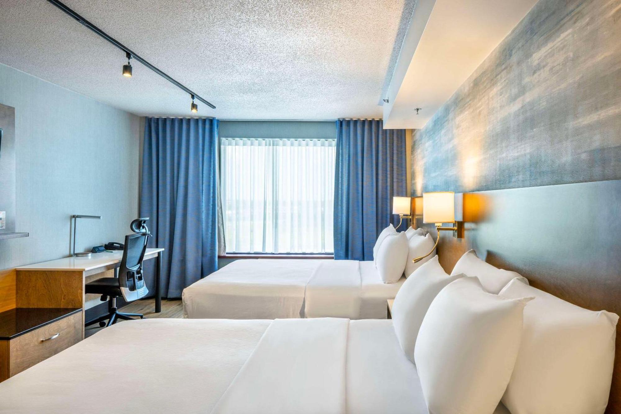לוויס Quality Inn & Suites מראה חיצוני תמונה